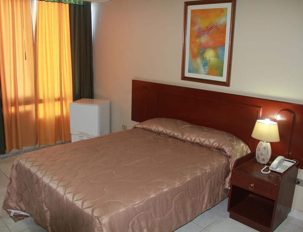 Hotel La Torre Γκουαγιακίλ Δωμάτιο φωτογραφία
