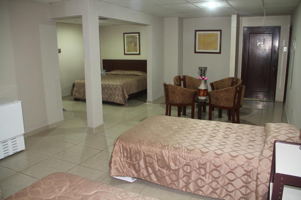 Hotel La Torre Γκουαγιακίλ Δωμάτιο φωτογραφία