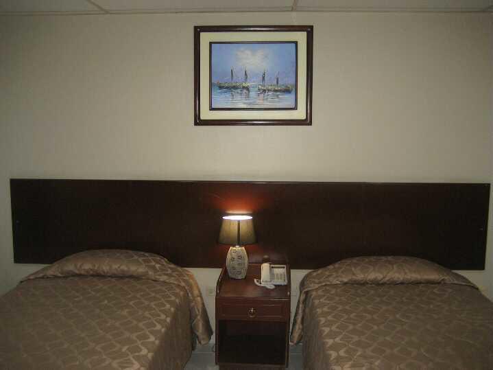Hotel La Torre Γκουαγιακίλ Εξωτερικό φωτογραφία